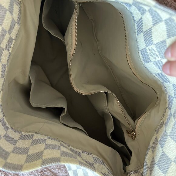 Louis Vuitton Artsy MM - Picture 6 of 8